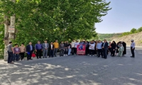 گرامیداشت هفته سلامت با پیاده‌روی خانوادگی از روستای چم عالی تا پل زمان‌خان